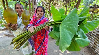 মায়ের হাতে দারুন স্বাদে বুনো কচুর নিরামিষ রান্না  Buno Kochur Niramish ranna  villfood recipes [upl. by Nocam]