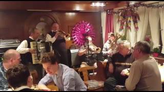 Astner Andi Peter Obrist Frank und Turboreini mit einer flotten Polka [upl. by Leihcey]