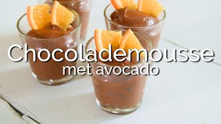 Hoe maak je chocolademouse met avocado PuurGezond [upl. by Anaidiriv]