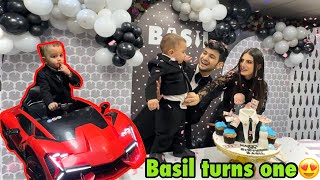 Basil ki first birthday ever celebration😍  ek bar bhi nhi rooya😂 [upl. by Gilmour637]