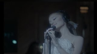 Ariana Grande  yes and live version 20 [upl. by Sanford210]