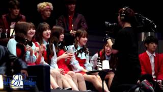 HKGbuddies161202 GFRIEND Reaction to IOIPick Me MAMA 2016 [upl. by Arlo]