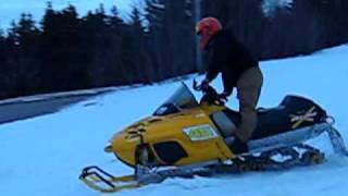 mxz 440 skidoo [upl. by Ahtenak322]