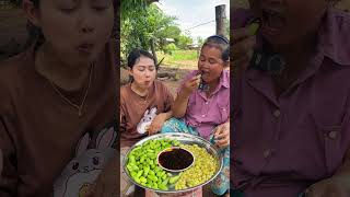 Eating sour fruit with mom epiceating koreancuisine mukbang savoreverybite koreanfood food [upl. by Ahsinav590]