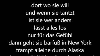 Max Gieseinger  Wenn Sie tanzt Lyrics [upl. by Assilac]