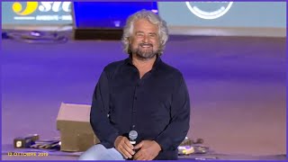 Beppe Grillo a Napoli  Italia5Stelle 2019  Rewind [upl. by Thorndike260]