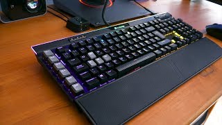 Corsair K95 Platinum  Teclado mecánico MX Speed  Análisis en español [upl. by Floyd160]