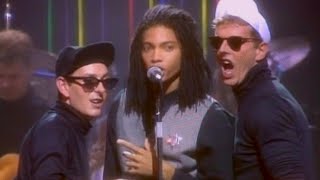 Terence Trent DArby • quotWishing Wellquot Live at the Apollo Theater 1988 [upl. by Frazier324]