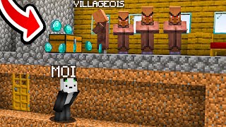 J’ai créé une Base Secrète pour ESPIONNER les Villageois sur Minecraft [upl. by Alicul]