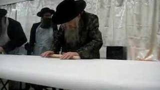 TOSHER REBBE IS BAKING MATZO 2007 [upl. by Ylloj336]