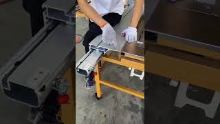 easily adjustable table saw machine [upl. by Deys494]