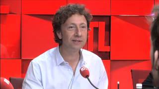 Alexandre Astier amp Julien Doré  Les invités du jour du 30052013 dans A la Bonne Heure  RTL  RTL [upl. by Atinek]