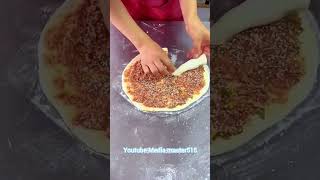 Uygur mutfağıkıymalı börekUygur oshxonasi  qiyma goshtli pirogUyghur cuisineminced meat pie [upl. by Alva]