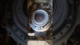 Nissan 30210VD200 Clutch Kit Cover Pressure Plate Patrol Y61 30210VD200 [upl. by Bennink]