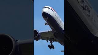 Airbus A350 ABORTED LANDING at London Heathrow 😯 [upl. by Cohlette]