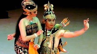 BEAUTIFUL Javanese Indonesian RAMAYANA Prambanan Dance  STKA Tari Klasik Jawa Tengah HD [upl. by Giff528]