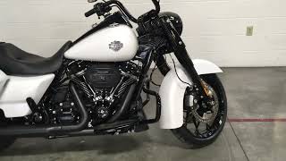 2024 ROAD KING SP WHITE ONYX PRL 609657 video [upl. by Barabas50]