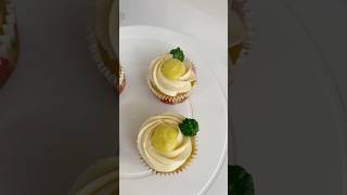 Lemon vanilla cupcakes lemon vanilla cupcakes lemoncurd thebakeverse ytcupcakes thebakeverse [upl. by Sybyl]