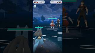 BISHARP vs LUCARIO  🤜🤛  pokemon pokemongo [upl. by Acirretal910]