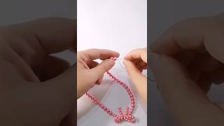 TUTORIAL 👆Cómo cerrar un Collar de Perlas con Moño collares [upl. by Enahpets]