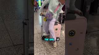 A suitcase started rolling on its own at the airport [upl. by Anasxor]