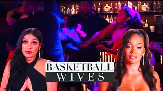 Evelyn SNATCHES Clayannas WIG During FIGHT Basketball Wives LA basketballwives [upl. by Guibert]