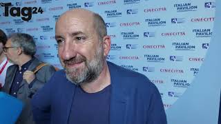 Antonio Albanese a Venezia “Farei un film su sanità Sangiuliano come Cetto No più drammatico” [upl. by Nate]