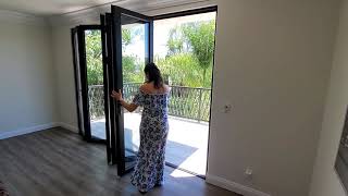 Eris Home Products Bi Fold door [upl. by Amaryllis]