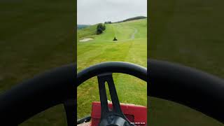 De Indo Greenkeeper is aan side winder op een golfbaan [upl. by Obala619]