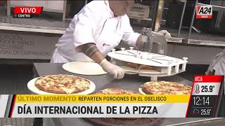 🍕 DÍA INTERNACIONAL DE LA PIZZA EN EL OBELISCO reparten porciones gratis a la gente [upl. by Hild27]