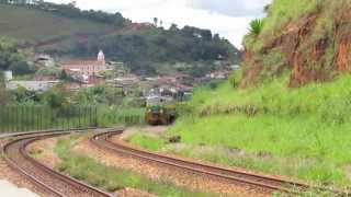 Trem na EFVM em Rio Piracicaba [upl. by Gnod]