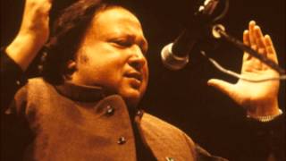 Ustad Nusrat Fateh Ali Khan  Dost kya khoob wafaon ka Sila Dete Hain [upl. by Kohsa]