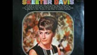 AM I THAT EASY TO FORGET by SKEETER DAVIS [upl. by Araiet]