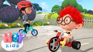 Vado in bicicletta 🚲  Canzoni per Bambini  HeyKids Italiano [upl. by Monahon]