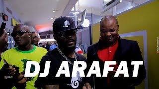 DJ Arafat accueilli comme un roi à son arrivée  L’aéroport envahi par plusieurs centaines de fans [upl. by Aronel]