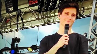 Wincent Weiss  Nur ein Herzschlag entfernt  Live  Rewe Family Stuttgart 2017  Wincent Weiss Live [upl. by Arayc]