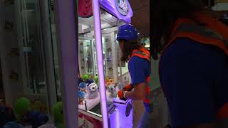 Handyman Hal tries a Claw Machine at Arcade handymanhal [upl. by Yendor]