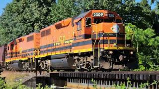 Portland and Western train heading south  Scappoose Oregon [upl. by Anitnoc]