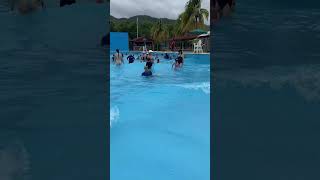 Piscina de olas del Albergue Olímpico en Salinas Puerto Rico [upl. by Huberty]