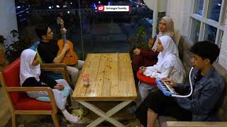 Arinaga Family  Dunia Menanti Dirimu Official Lyric Accoustic Video [upl. by Gunn]