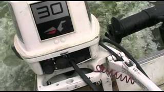 Johnson outboard motor 30 hp 1988 running [upl. by Duong920]