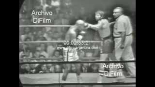 Carlos Monzon vs Bennie Briscoe  WBC Middleweight Title 1972 [upl. by Chip]