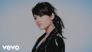 楊丞琳 Rainie Yang  我的愛吊點滴 [upl. by Daahsar]