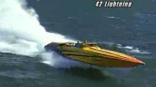 Powerboat tests the Fountain 42 Lightning [upl. by Zile774]