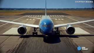 Watch Boeing 7879 Dreamliner in aerial acrobatic display [upl. by Aicatsanna47]