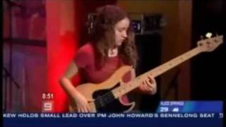 Tal Wilkenfeld serendipity live [upl. by Sackey]