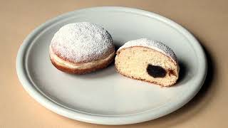 Berliner doughnut  Wikipedia audio article [upl. by Crystie]