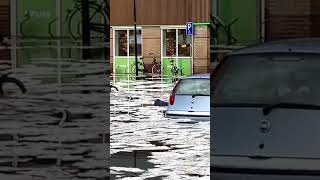 200524 netherlandsThe village of Buitenpost was flooded after a severe thunderstorm with hail [upl. by Aihsenor]