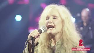 Kim Carnes  Bette Davis Eyes 2021 Live Performance [upl. by Billat]