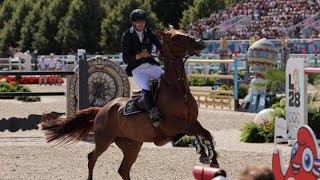 Henrik von Eckermann fällt vom Pferd Olympia 2024 Christian Kukuk ist Olympiasieger [upl. by Aylad]